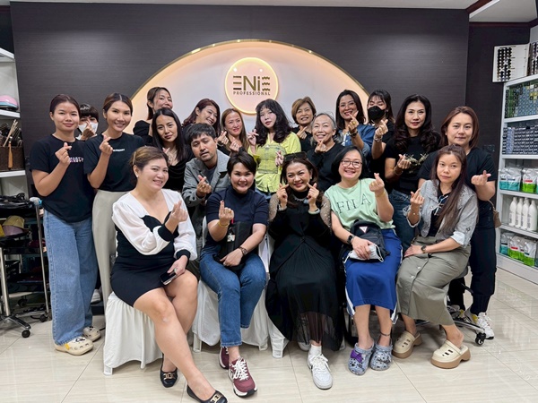 ภาพจบงาน การเรียนดัดผมดิจิตอล ขอขอบคุณลูกค้าทุกท่านค่ะ