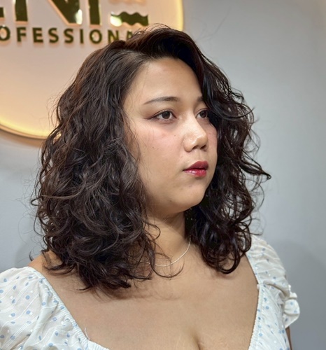 ภาพแบบดัดผม