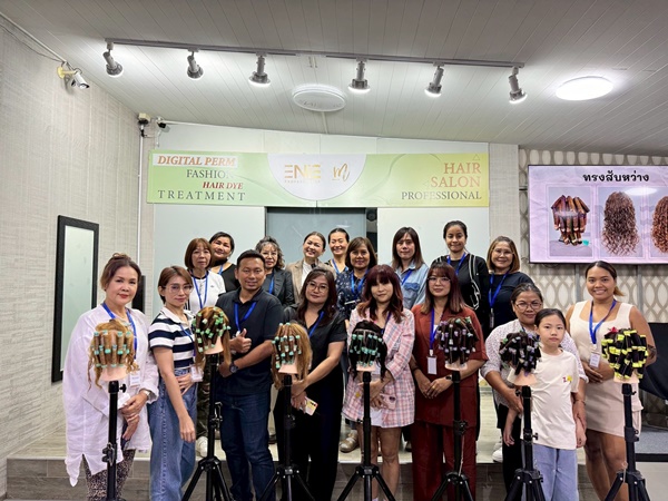 ภาพบรรยากาศเรียนดัดดิจิตอล วันแรกเรียนทฤษฎีค่ะ